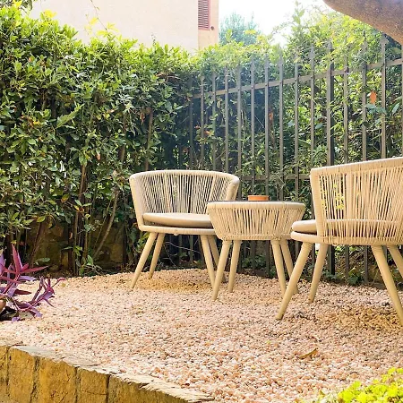 Villino Gemma, Elegant Living With A Tuscan Touch Florence