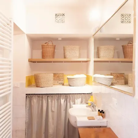 Villino Gemma, Elegant Living With A Tuscan Touch アパート フィレンツェ